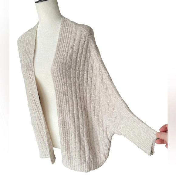 BAREFOOT DREAMS CozyChic® Shrug Cardigan Sweater Oyster Size L/XL - Picture 7 of 12